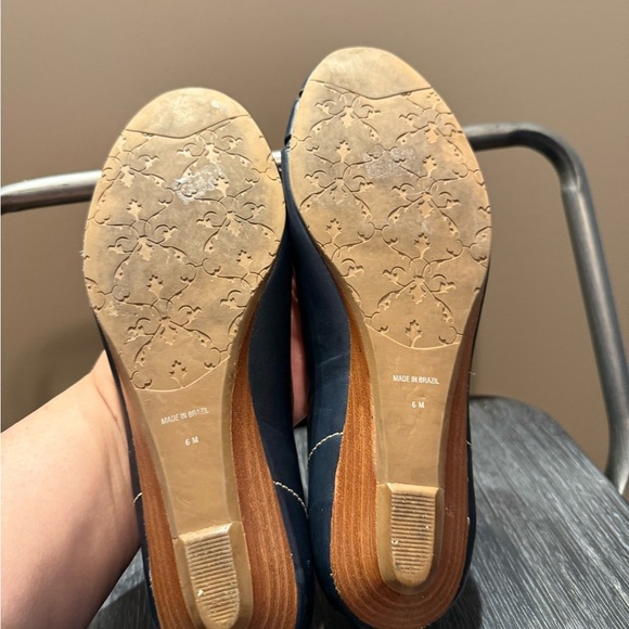 J. Jill Navy Peep-Toe Flats Size 6 - Picture 9 of 12